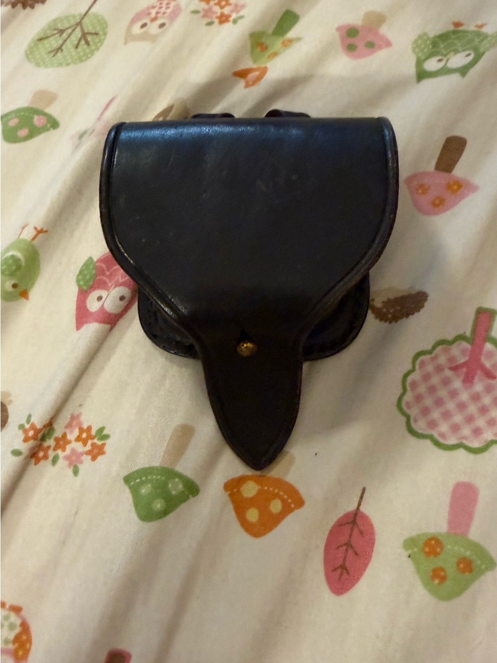 Civil war era percussion cap pouch black leather not sure if reproduction read